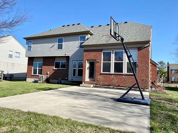 3rd image of 6549 Villagefield Dr