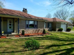 2041 W Curry Dr, Terre Haute, IN 47802