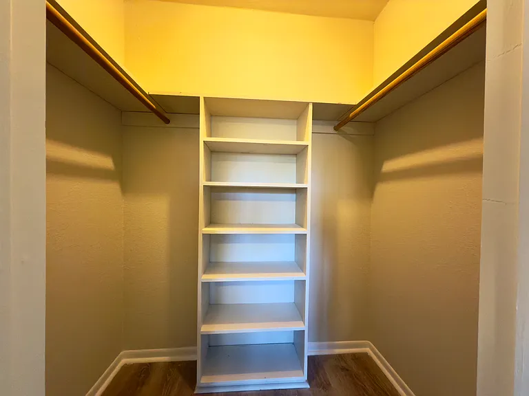 113 Shady Oak Dr — Photo 15