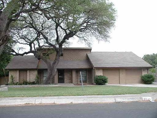 1st image of 8747 WELLESLEY MANOR