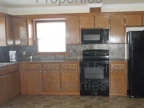 4th image of 108 SE Avenue J