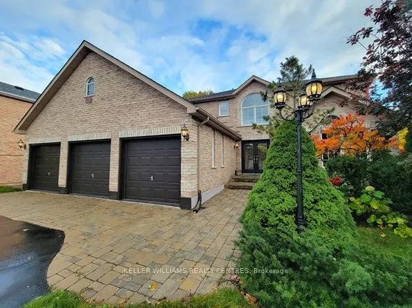 19 Northview Cres, Barrie, ON L4N 9T4