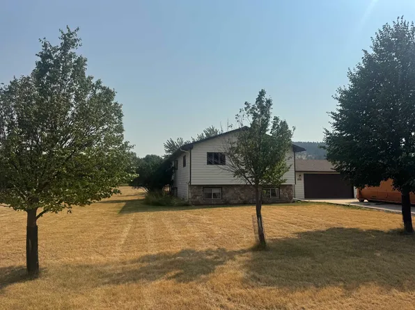 3035 Ridge Rd, Spearfish, SD 57783