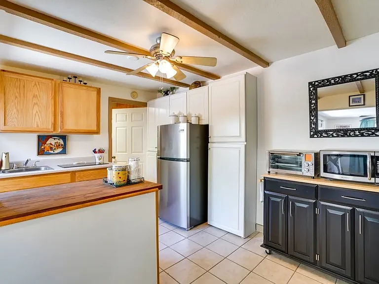 Guest Quarters Kitchenette