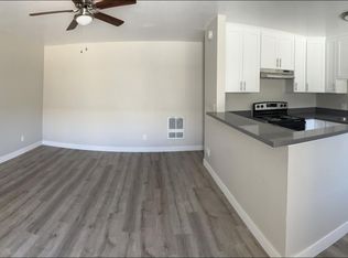 2159 Elm Ave APT 3, Long Beach, CA 90806