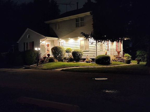 2nd image of 9604 McVicker Ave