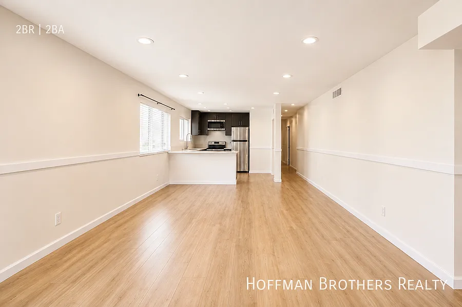 1206 S Holt Ave #1