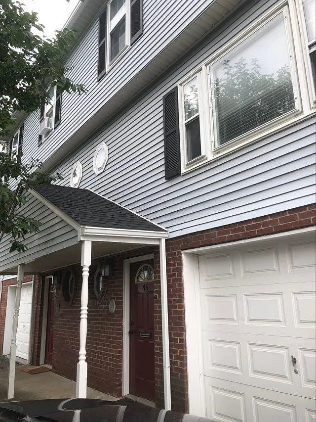 45 Leverett Ave — Photo 1