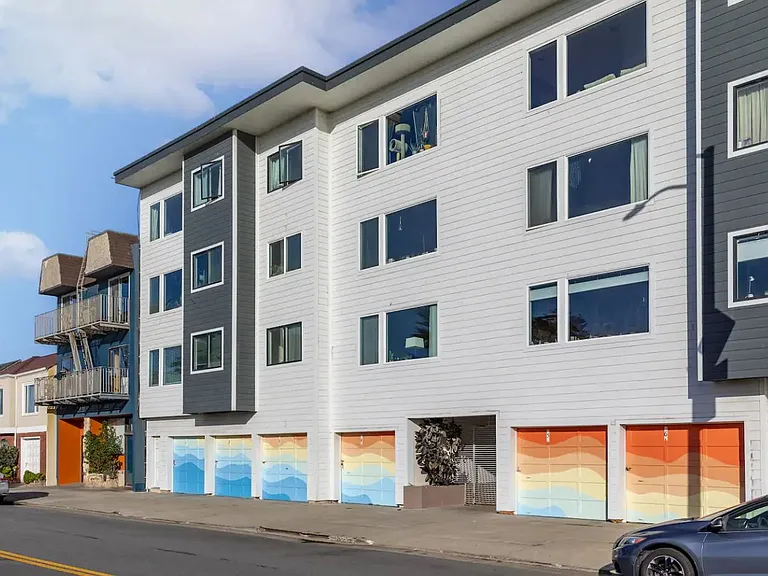 2690 Great Hwy #206 — Photo 21