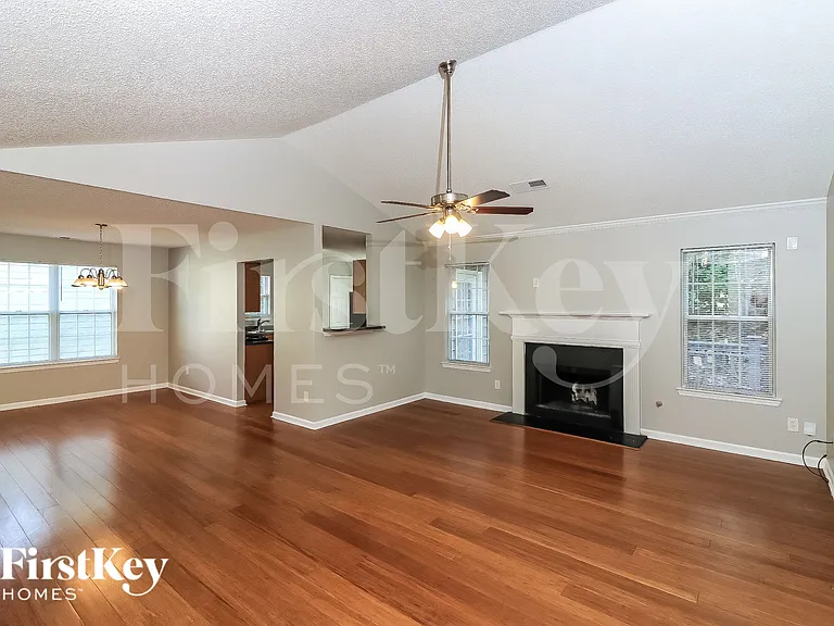 5955 Water Oaks Dr — Photo 5