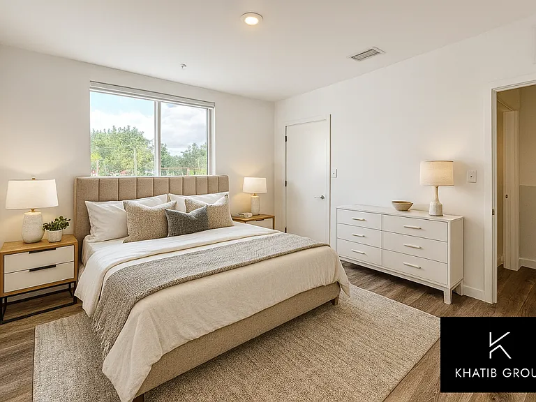 170 NE 158th St #8 — Photo 7