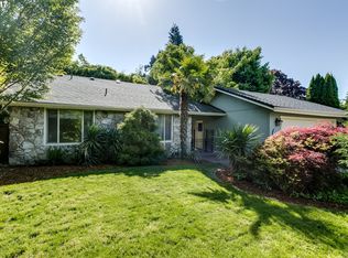 2977 Gilham Rd, Eugene, OR 97408