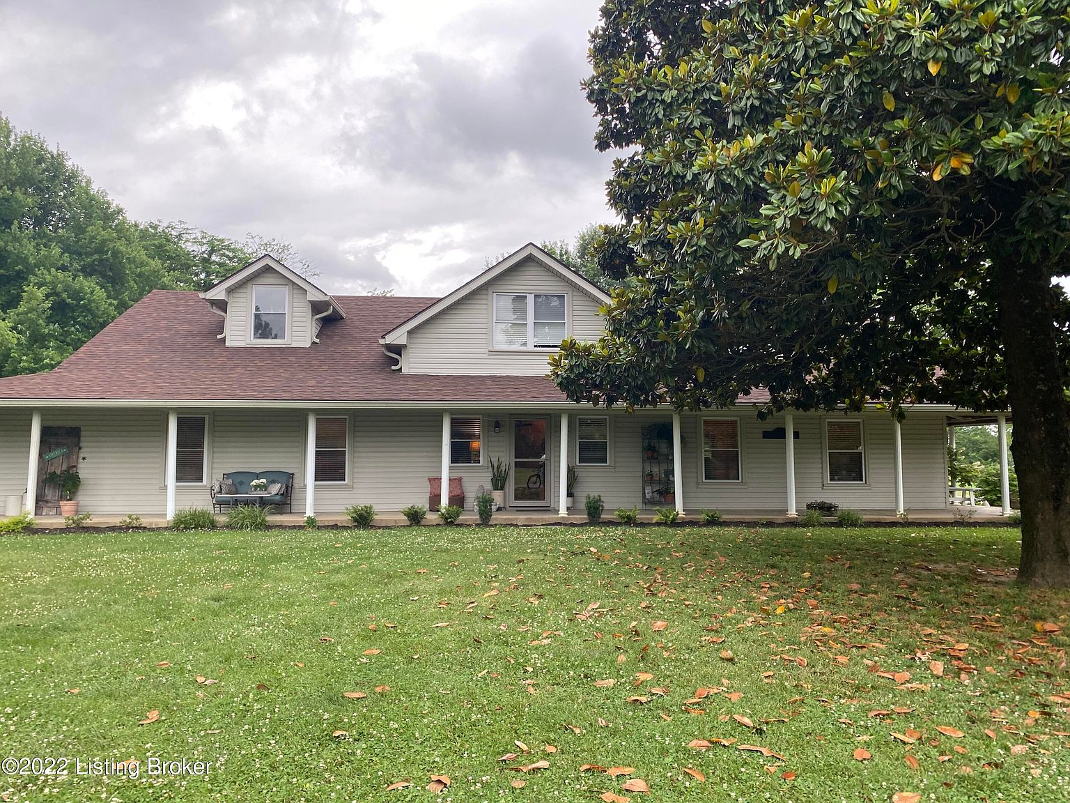 3714 Lees Ln, Louisville, KY 40216 Zillow