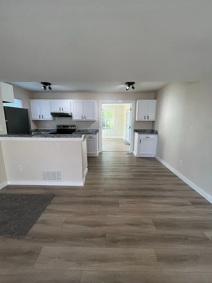Charming 3-Bedroom Home for Rent in Hilliard, Ohio — Photo 4