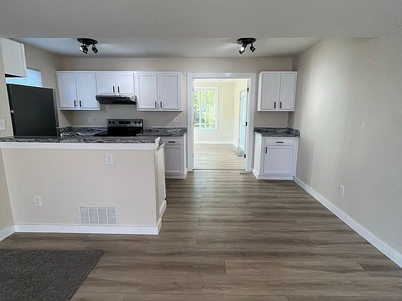 4th image of 5090 Silver Bow Dr