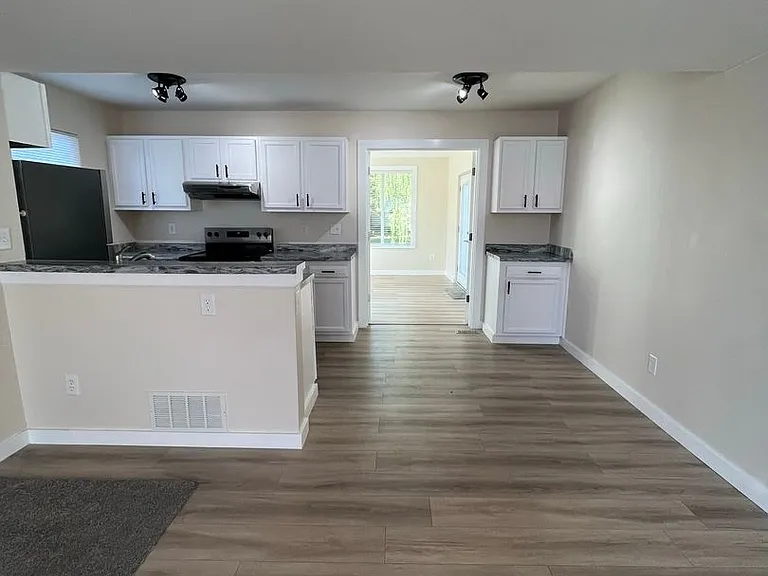 5090 Silver Bow Dr — Photo 4