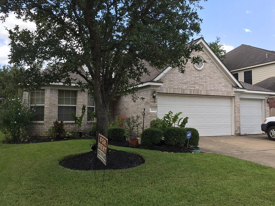1st image of 15019 Live Oak Bend Way