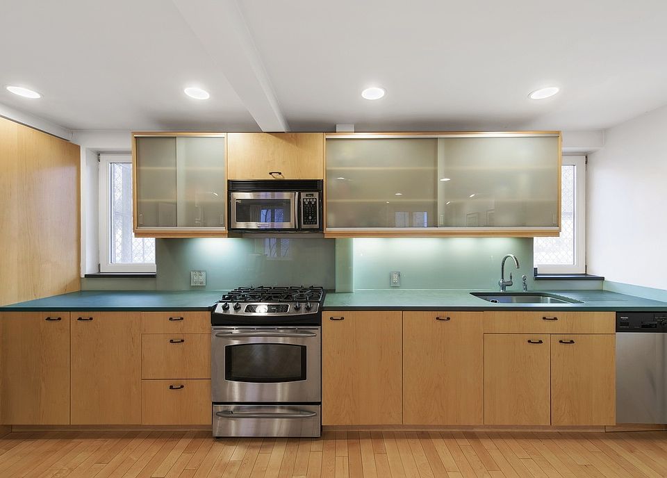 1st image of 337 W 20th St APT 1M