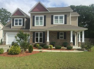 1620 Laguardia Dr, Hope Mills, NC 28348