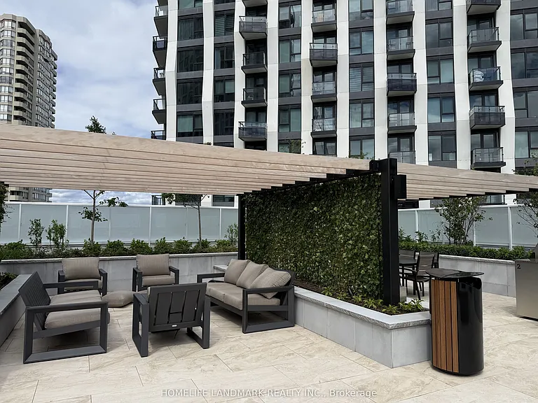25 Cordova Ave #1211 — Photo 46