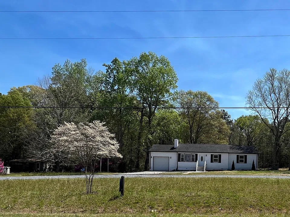3760 Reid Rd