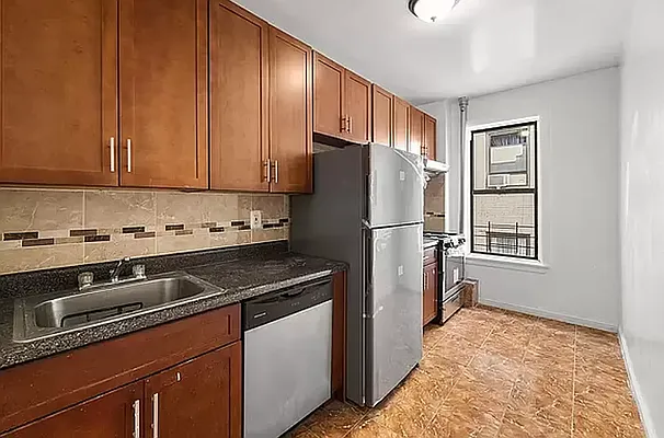 Rented by REAL New York | media 3