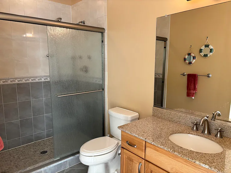 802 N Harvard Ave — Photo 37