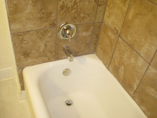 3rd image of 2330 Neil Ave APT C