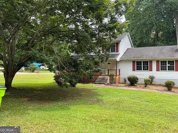 2nd image of 125 Bob White Dr