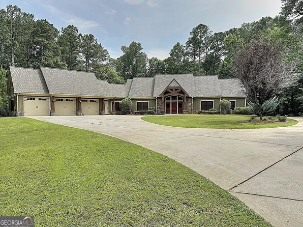 64 Waterview Ct, Lagrange, GA 30240