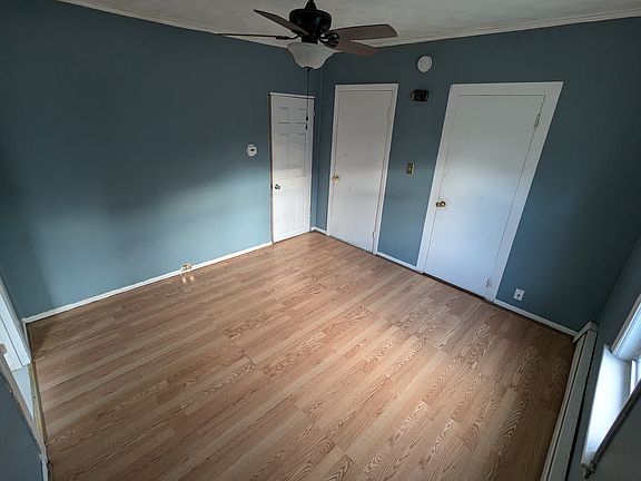 5th image of 223 Lawlor St #1