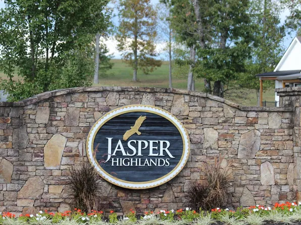 745 Crockett Pointe #590, Jasper, TN 37347