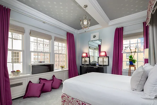 Sold by Compass | media 7