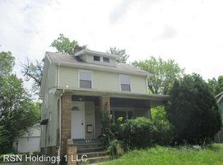867 Greyton Rd, Cleveland Heights, OH 44112