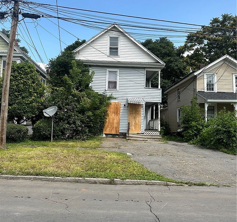 1st image of 534 Richmond Ave #36