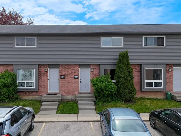 1443 Huron St #26, London, ON N5V 2E6