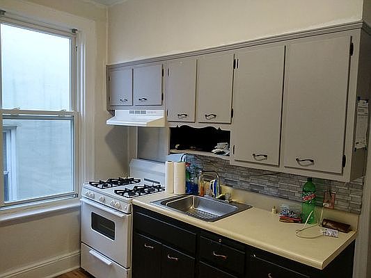 2nd image of 23-25 28th St #3