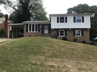 2515 Tampa St, Greensboro, NC 27406