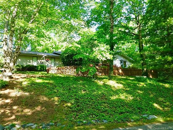 2nd image of 400 Rockmoor Way