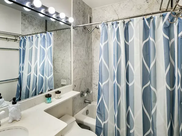 311 East 38th Street image 6 of 8