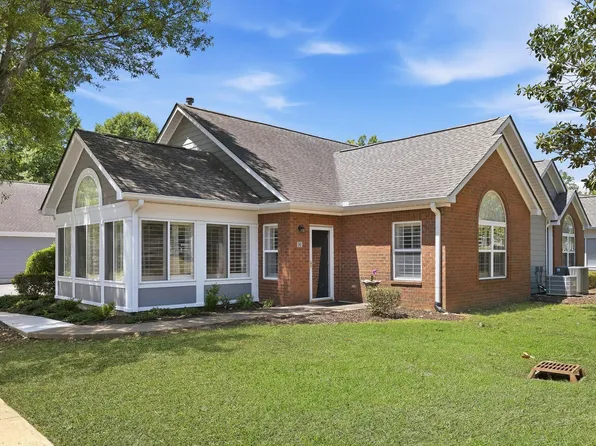 247 Oak Club Ln #92, Collierville, TN 38017