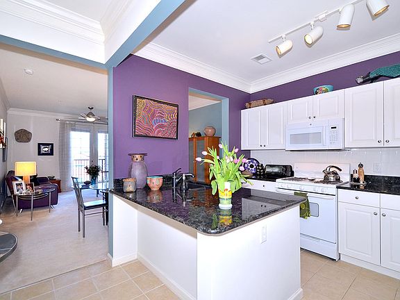 2nd image of 16 Granite Pl Unit 382