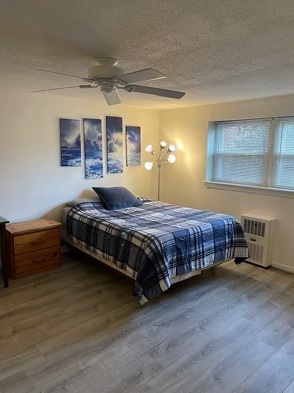 Studio, 435 sqft, $1,800 — Photo 2