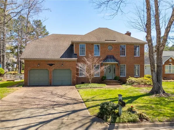 407 Ventosa Dr, Chesapeake, VA 23322