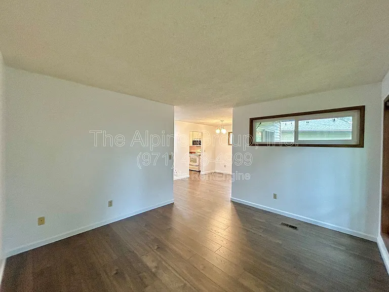 5462 SW Murray Blvd — Photo 29