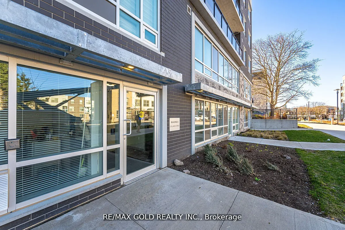 Building Photo - 275 Larch St #H101