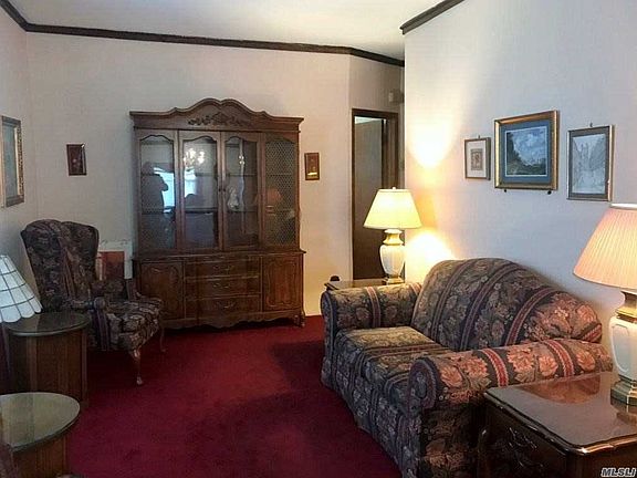 3rd image of 2171 37th St
