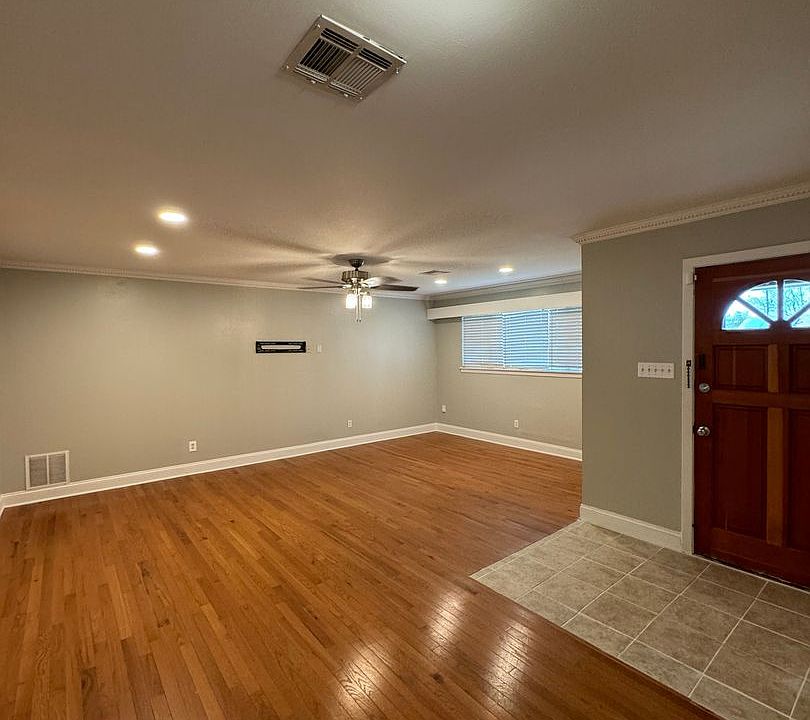 4009 Parkway Dr, Bossier City, LA 71112 Zillow
