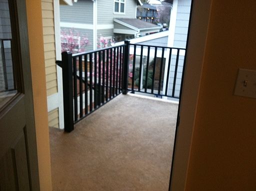 3rd image of 124 Lincoln St