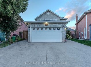 32 Heddon Ct, Brampton, ON L6Z4H2